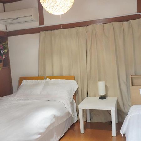 Uhome Tsubame Apartment Tokyo Eksteriør bilde